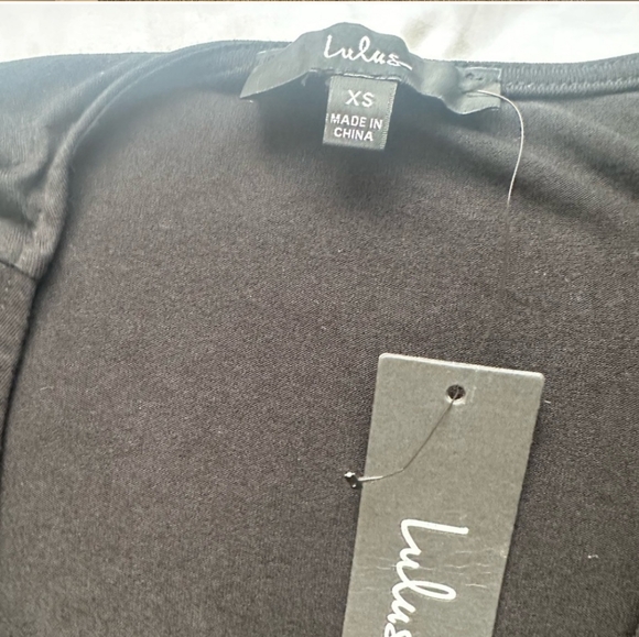 Lulu's Black Cocktail Gown with Slit and V-Neck - Picture 6 of 6